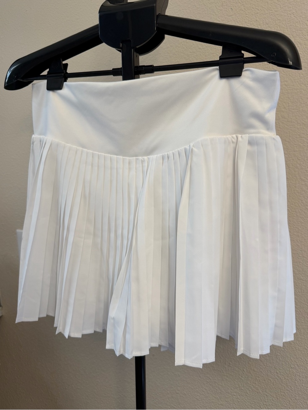 all in motion White Pleated Tennis Skort | Tennis Prep Preppy Athleisure | L - Picture 3 of 10